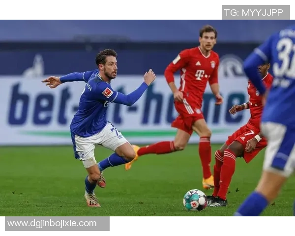 沙尔克与拜仁精彩对决录像回放全程回顾与分析